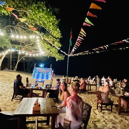 Koh Jum Delight Beach Exterior foto