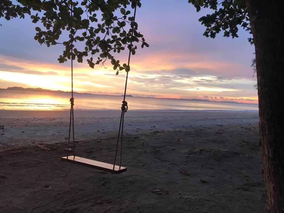 Koh Jum Delight Beach Exterior foto
